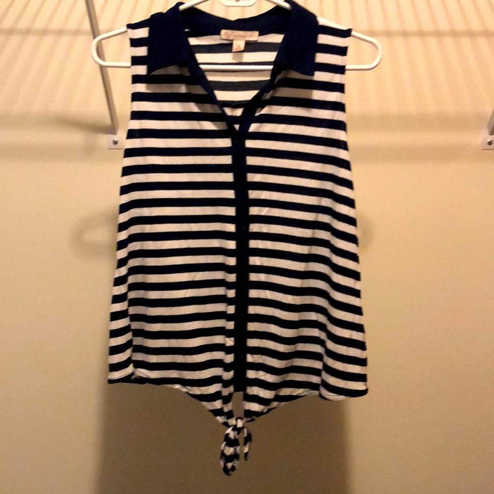Womens petite medium tank top from Dress Barn